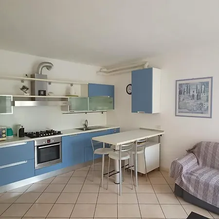 Anna Apartment Moniga del Garda